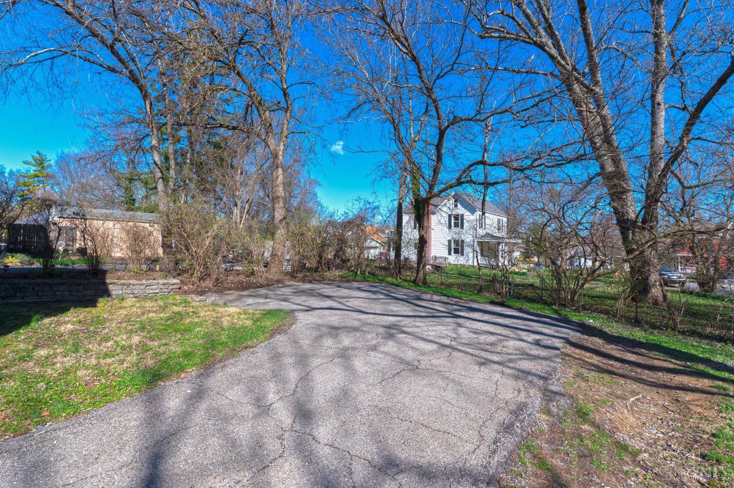 2560 Ridgeland Place