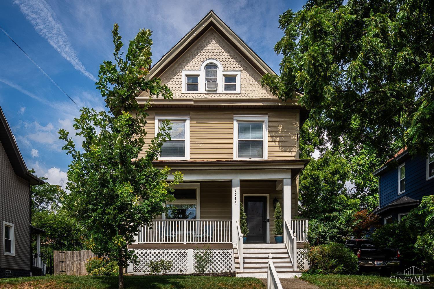 3923 S Madison