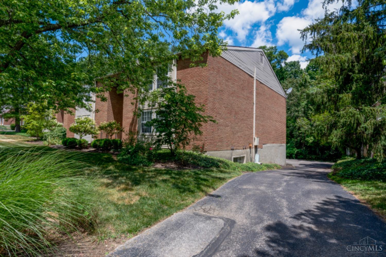 3768 Ashworth Drive