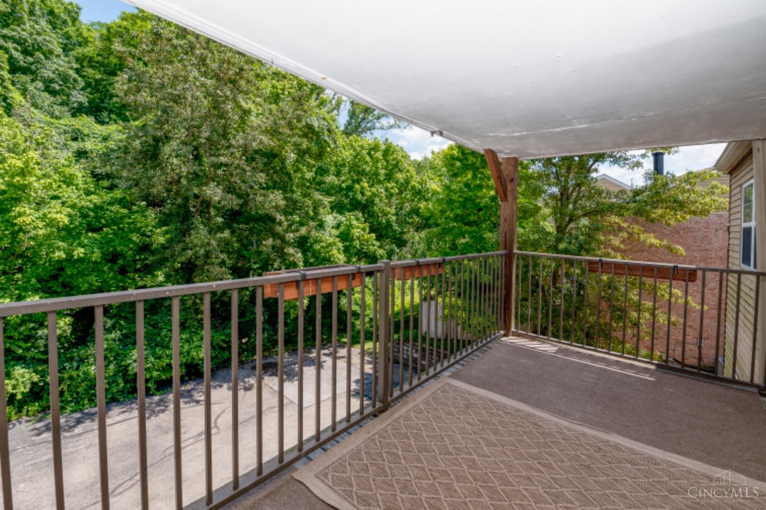 3768 Ashworth Drive