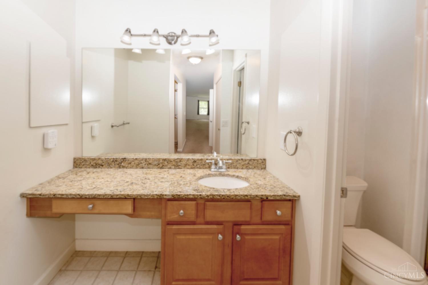 3768 Ashworth Drive