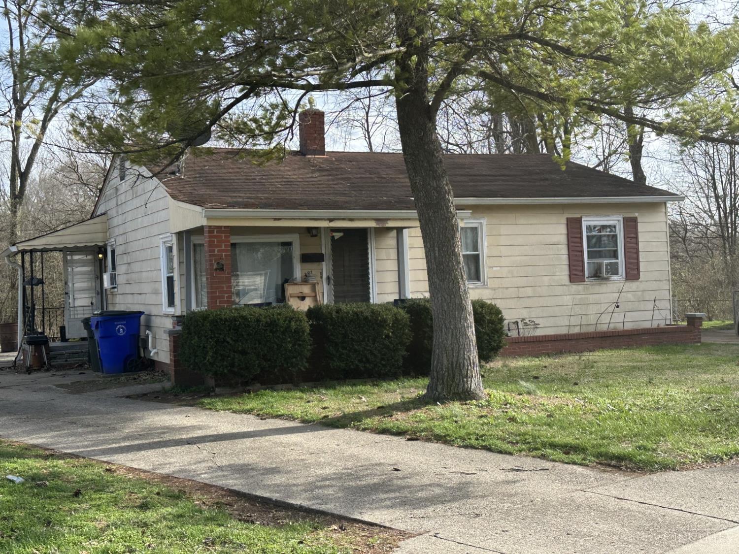 381 Carver Place