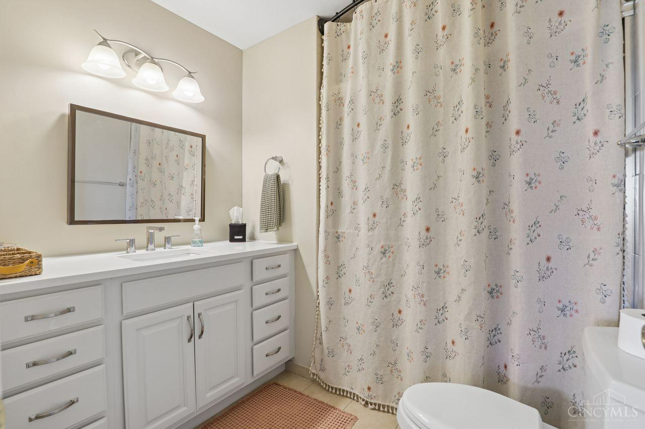 115 Miami Lakes Drive 1