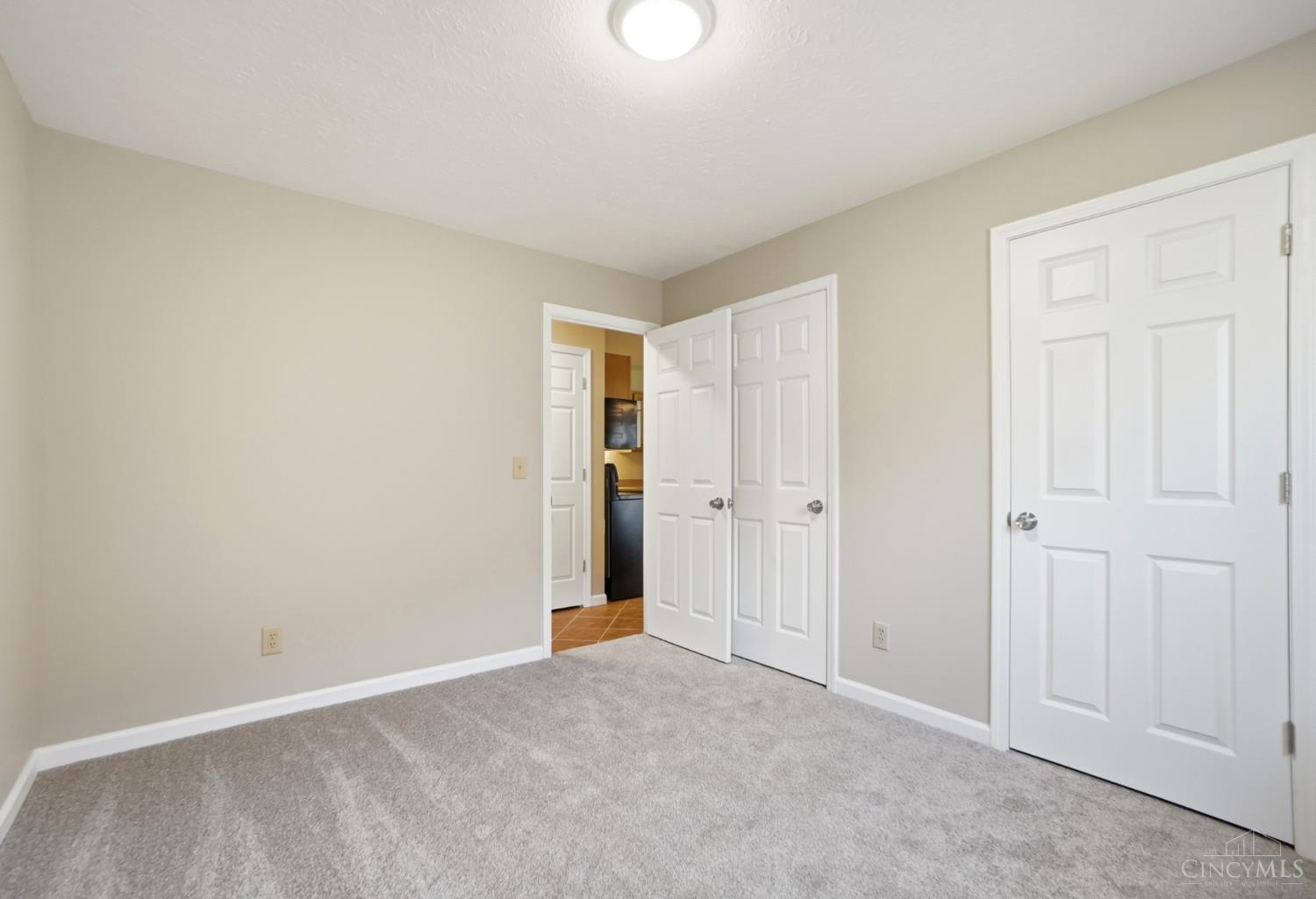 7216 Creekview Drive 3