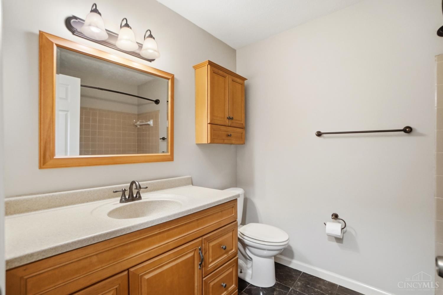 7216 Creekview Drive 3