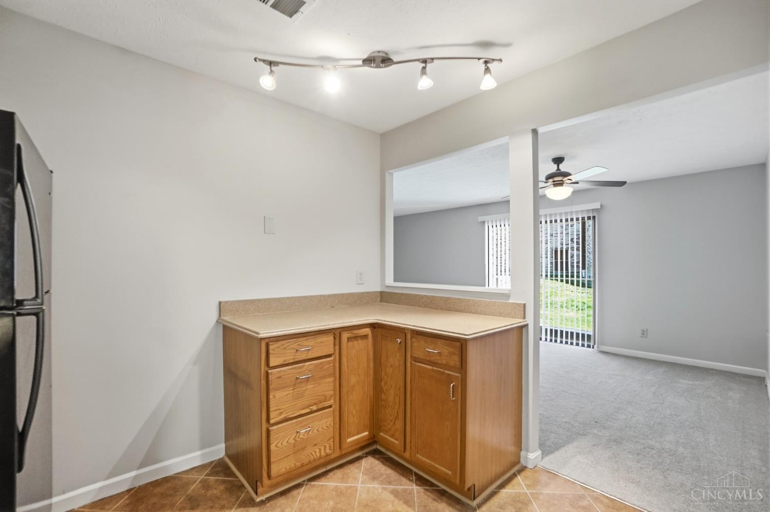 7216 Creekview Drive 3