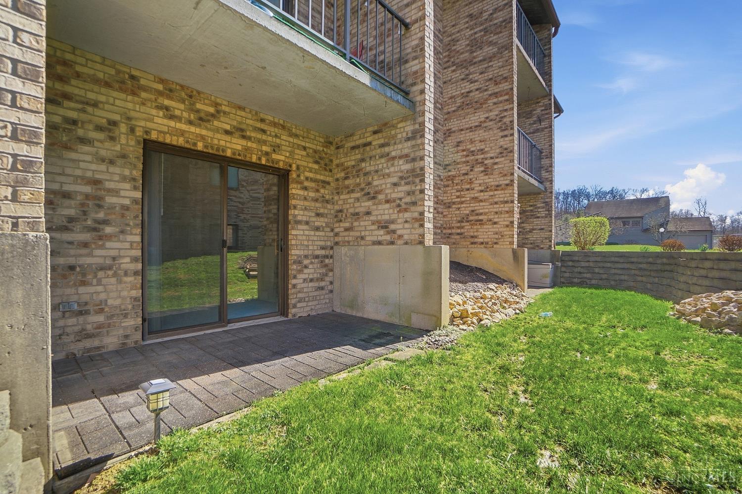 7216 Creekview Drive 3