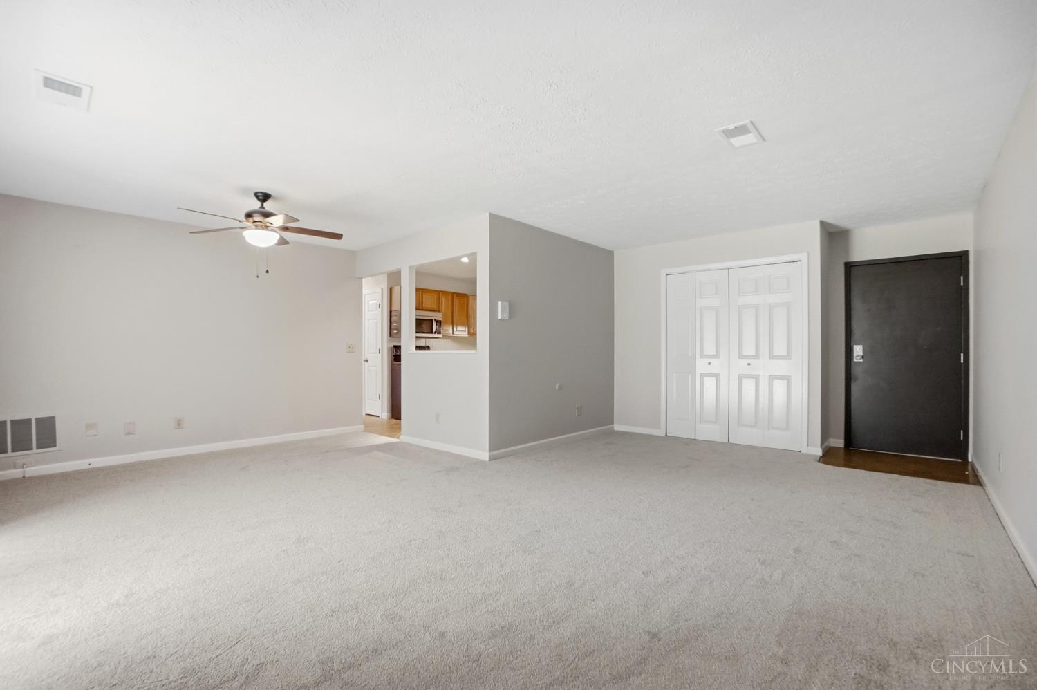 7216 Creekview Drive 3