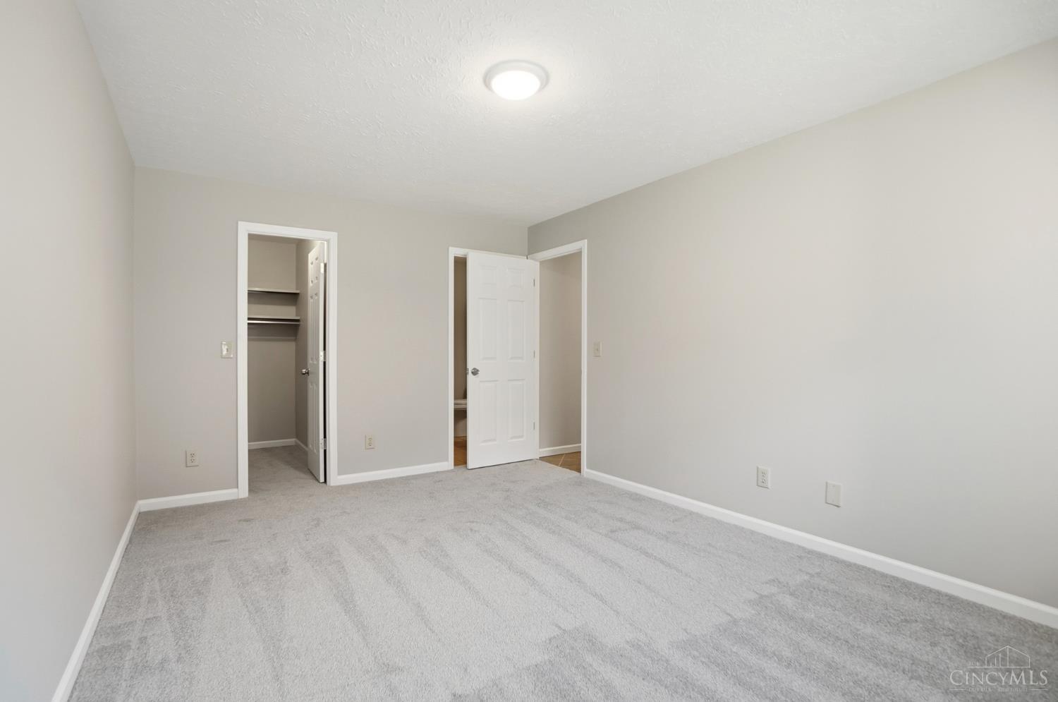 7216 Creekview Drive 3