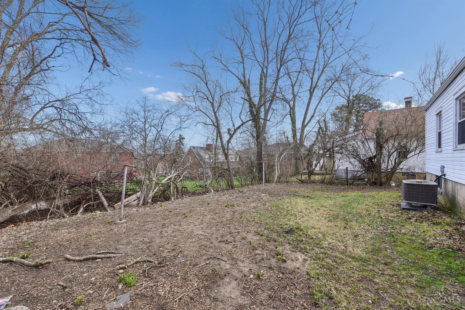 18 E Vine Street