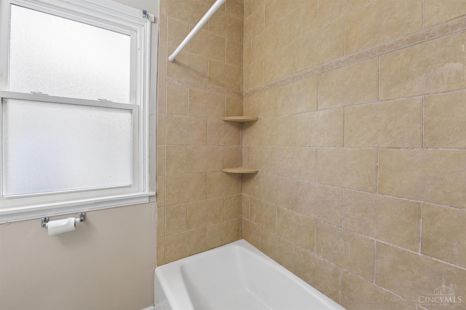 18 E Vine Street