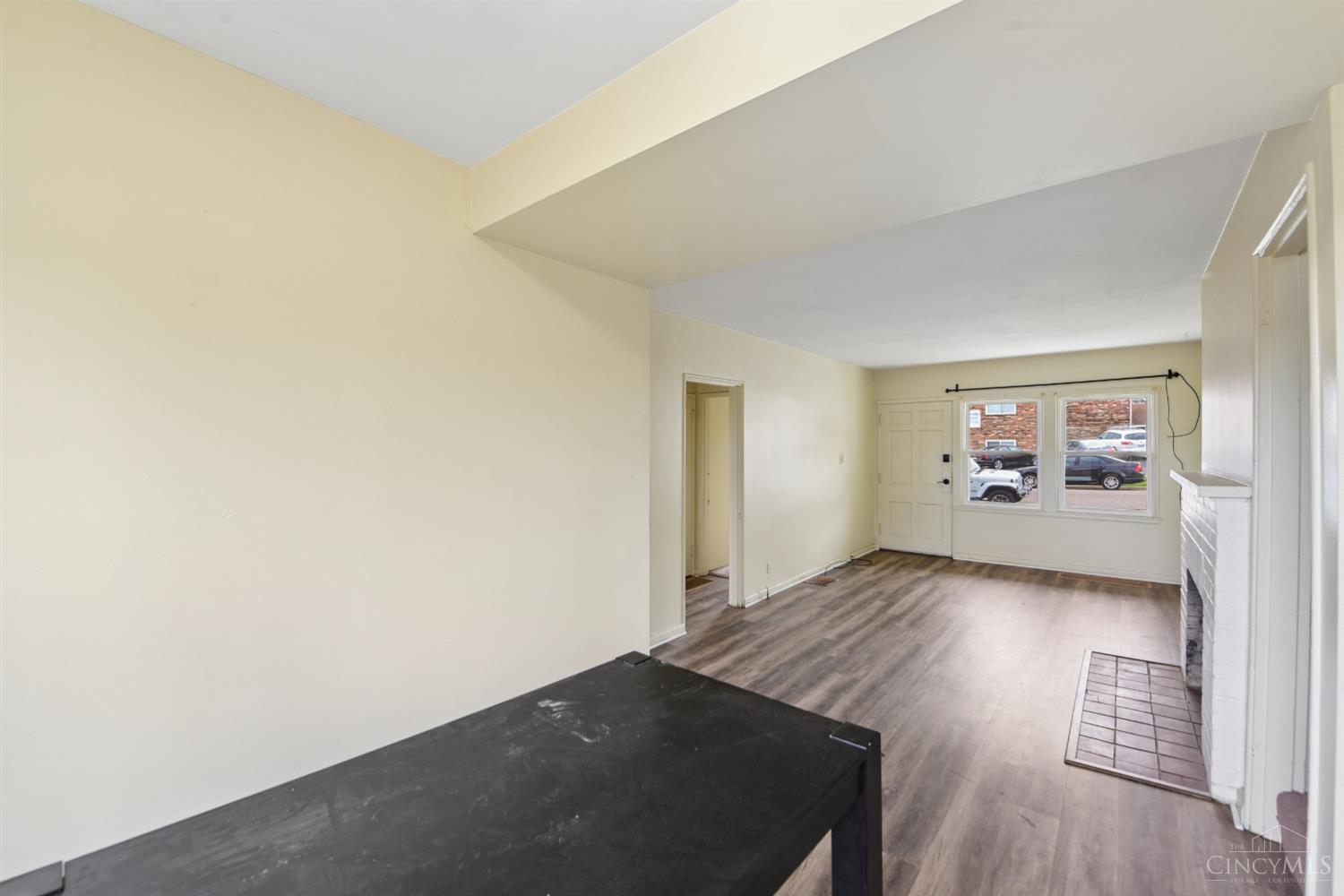 18 E Vine Street