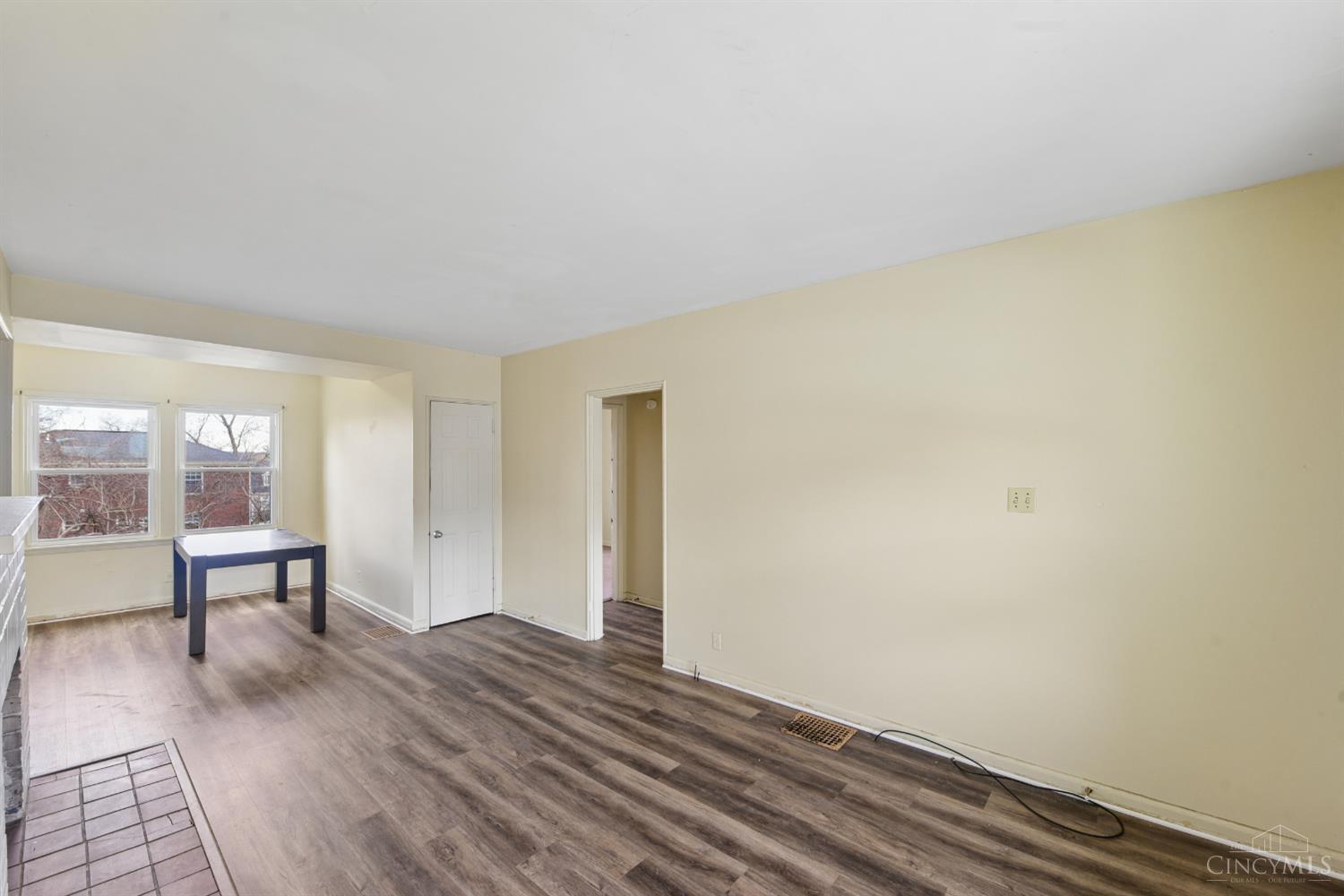 18 E Vine Street