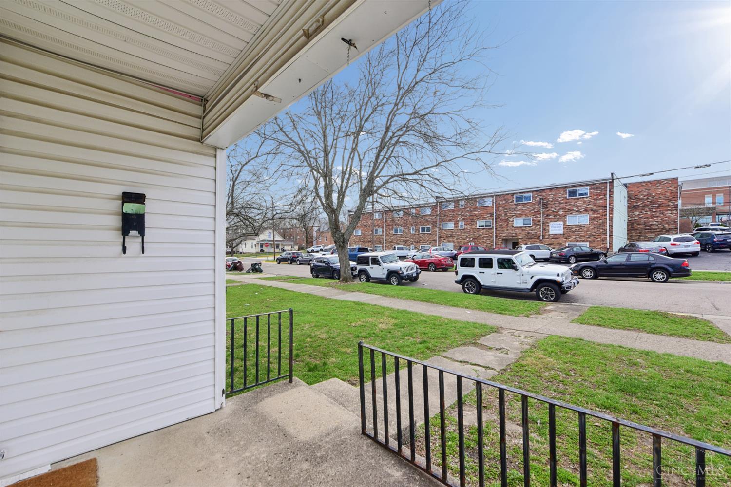 18 E Vine Street