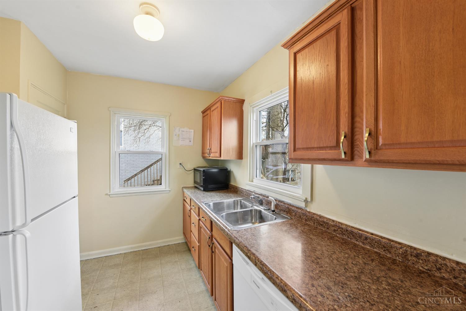 18 E Vine Street