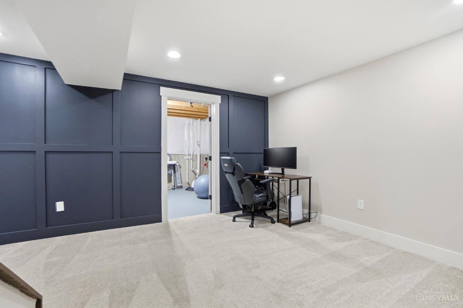 6973 Cottonwood Court