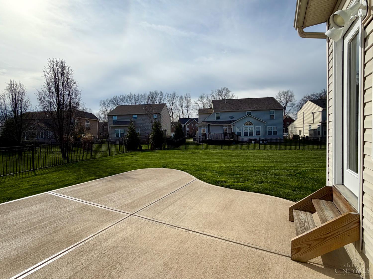 6973 Cottonwood Court