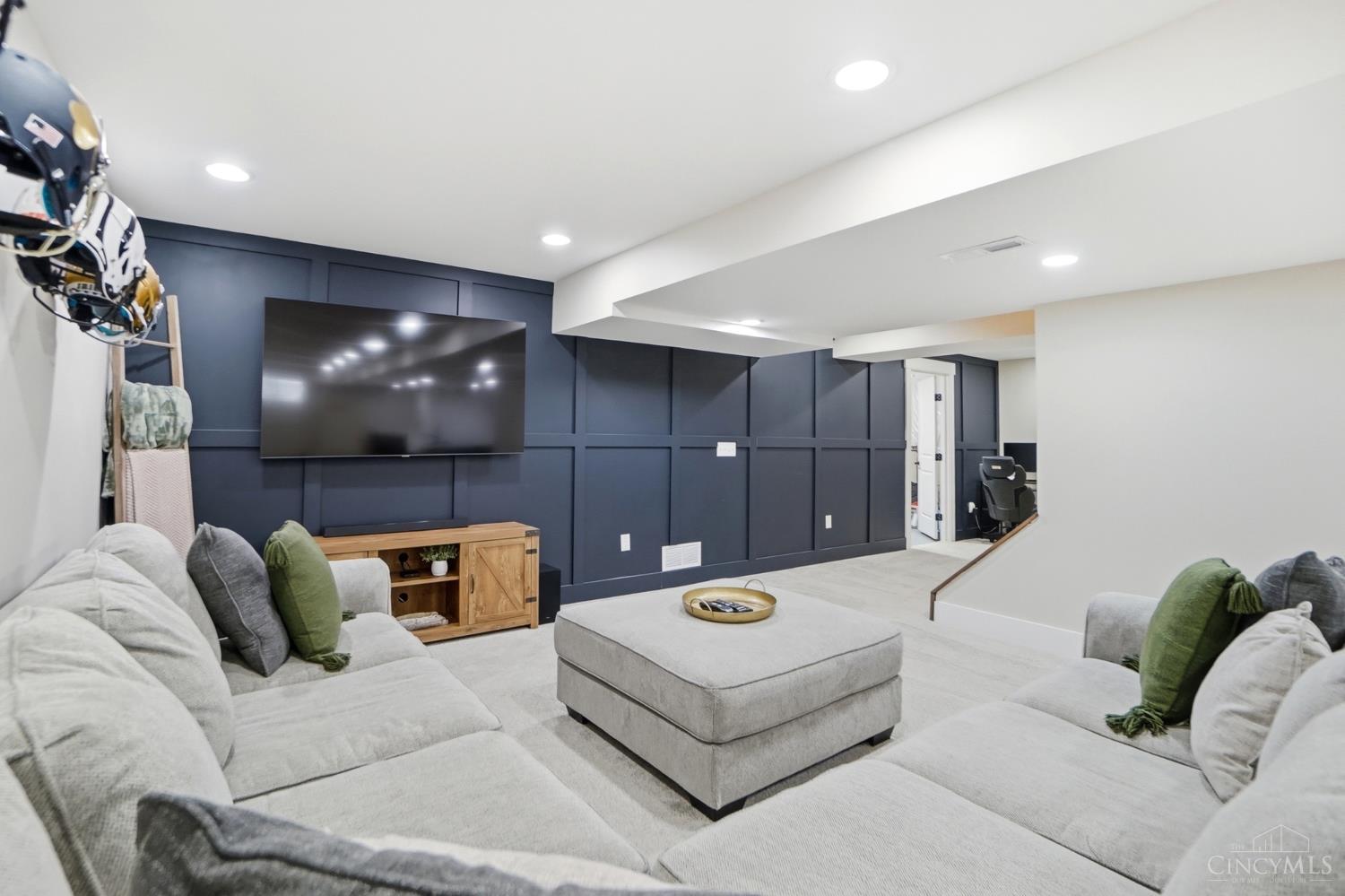 6973 Cottonwood Court