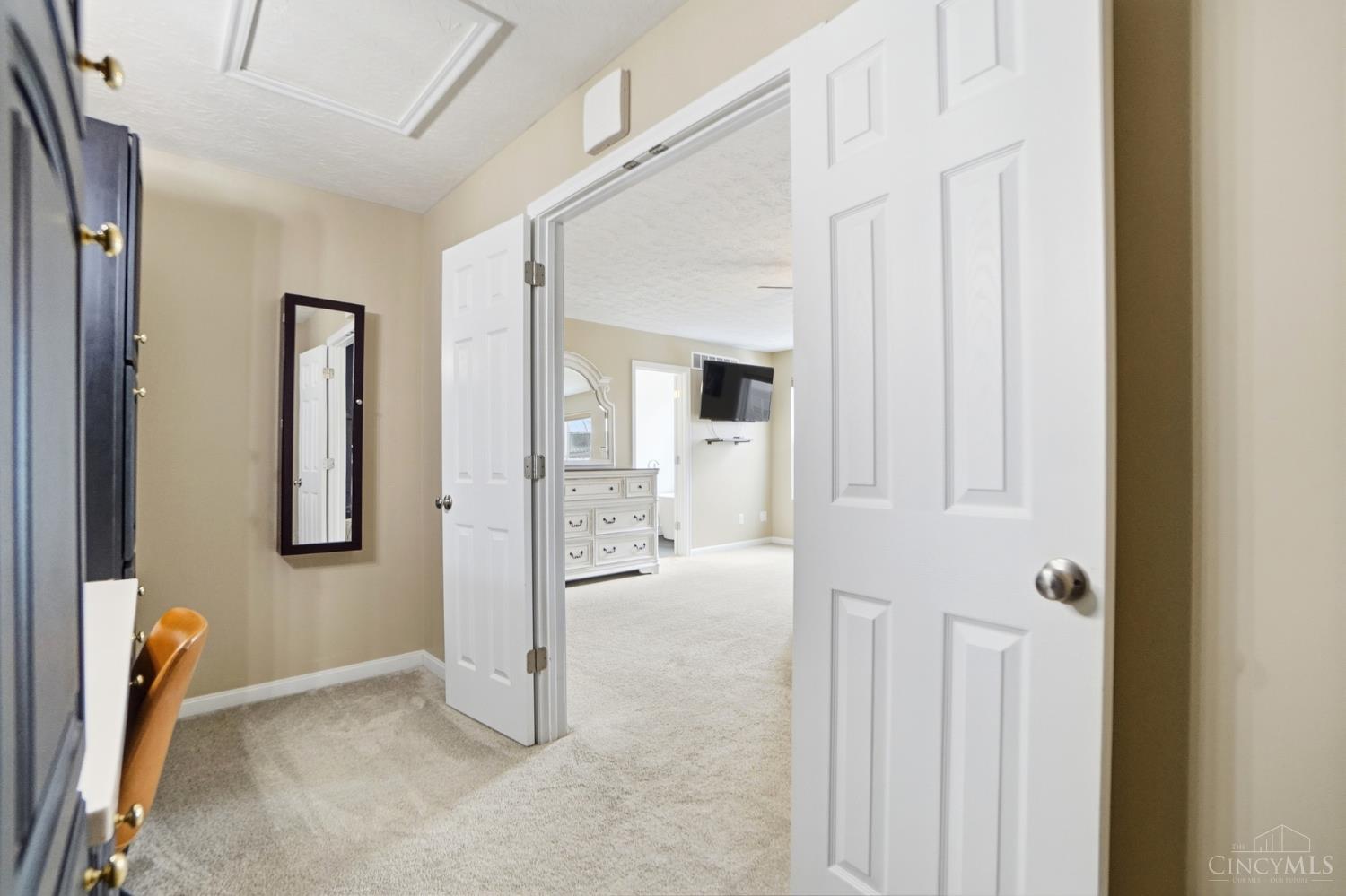 6973 Cottonwood Court