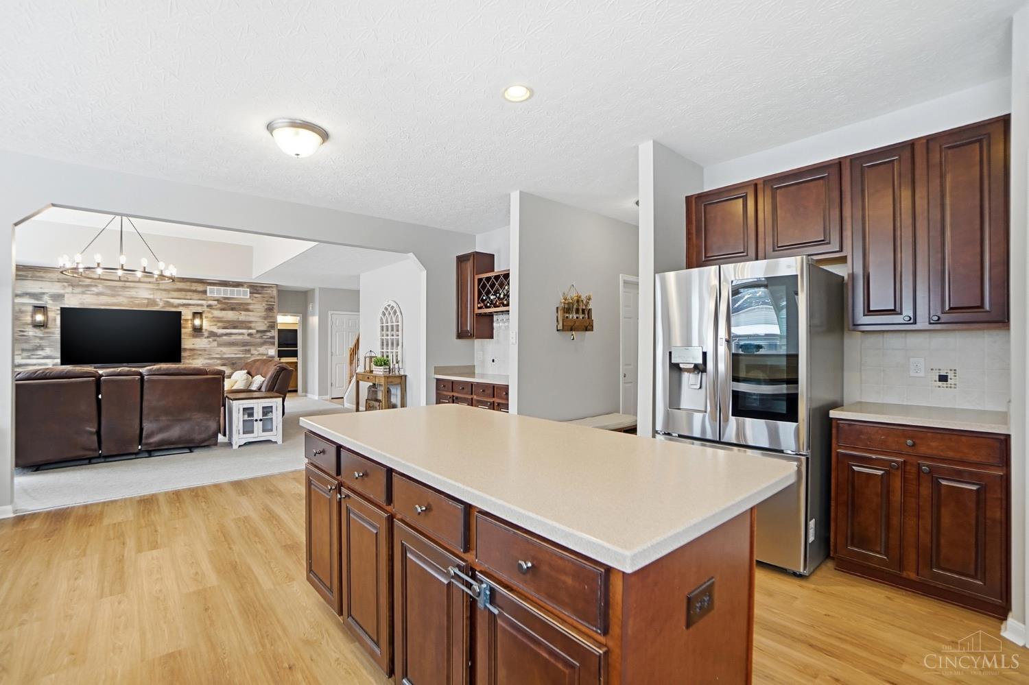 6973 Cottonwood Court