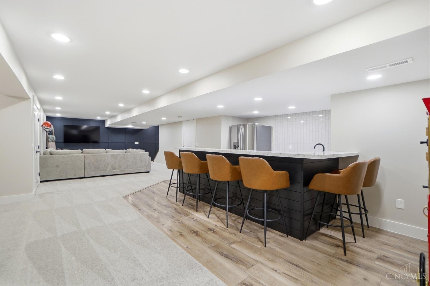 6973 Cottonwood Court