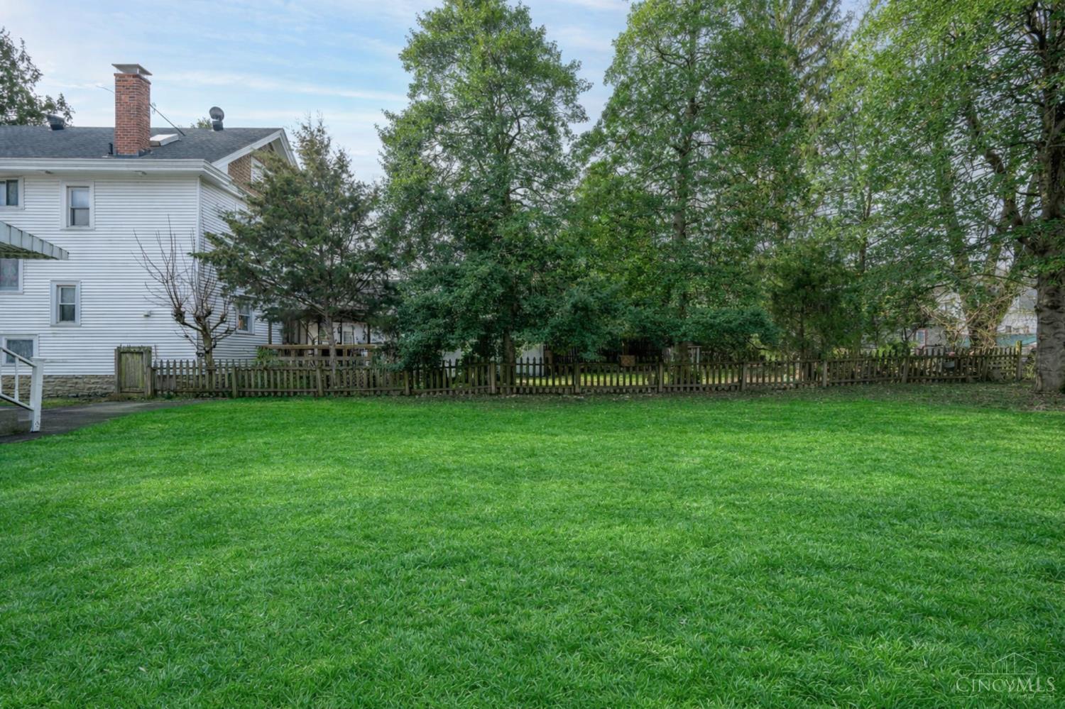 3763 Mt Vernon Avenue