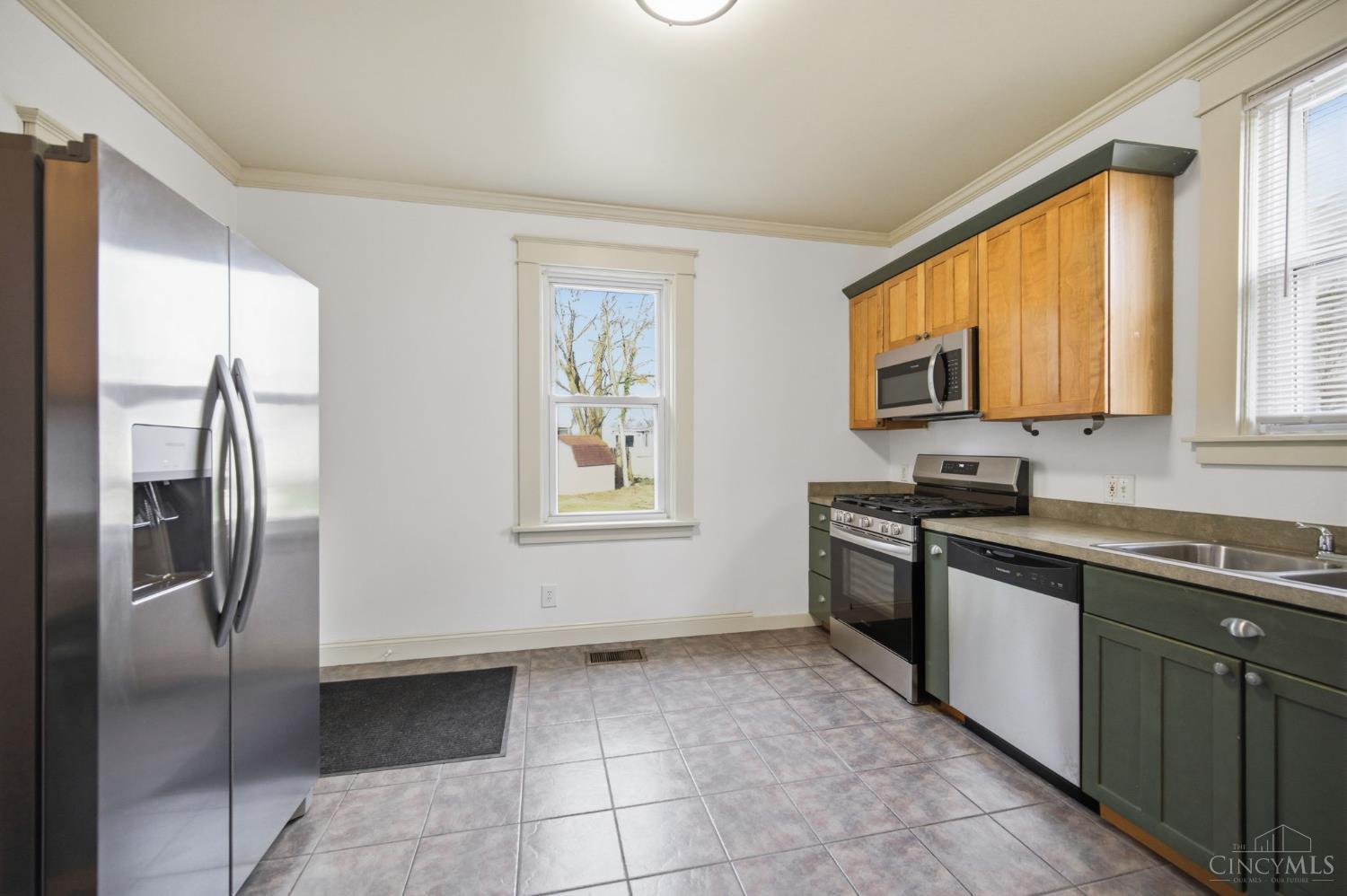 3763 Mt Vernon Avenue