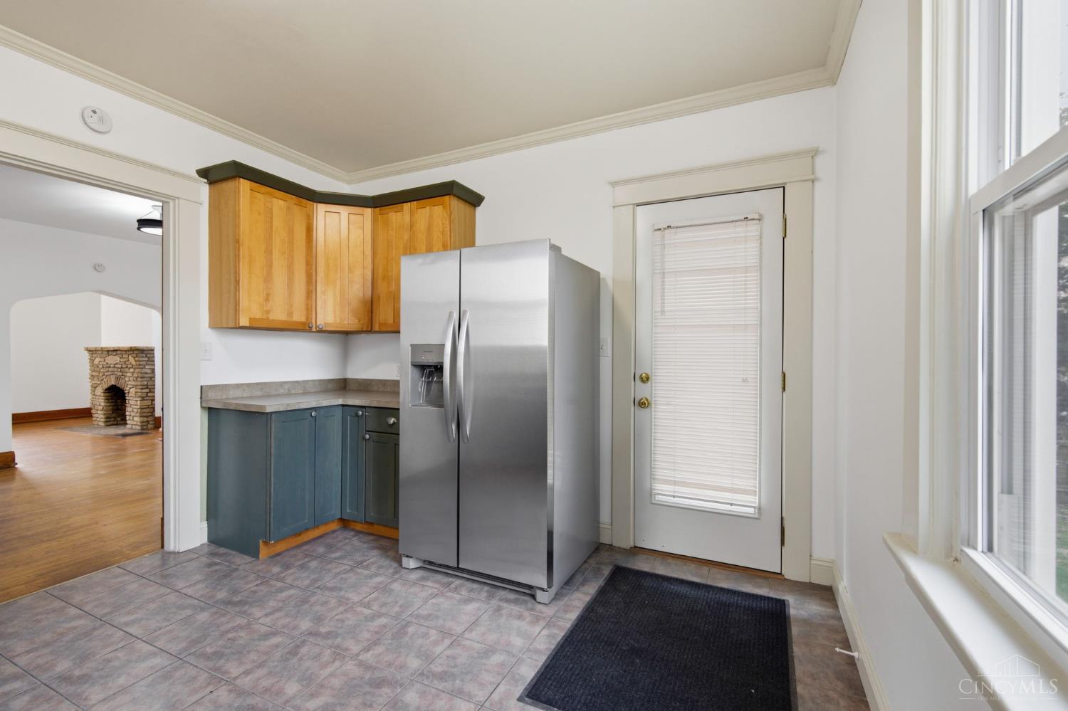 3763 Mt Vernon Avenue