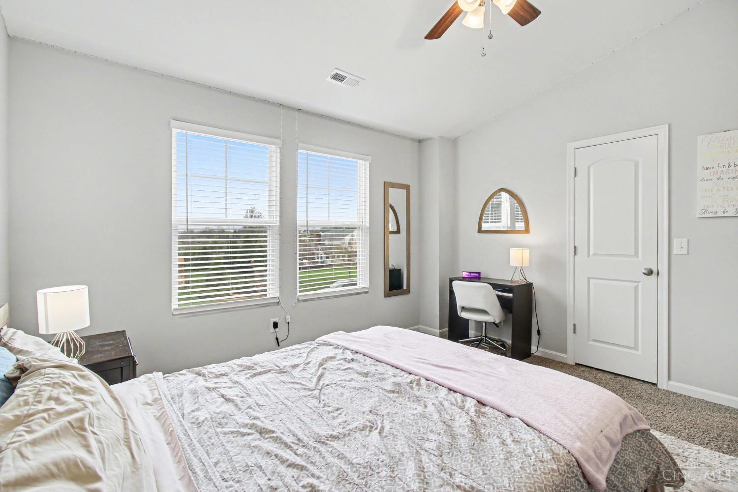 4677 Hampton Pointe Drive
