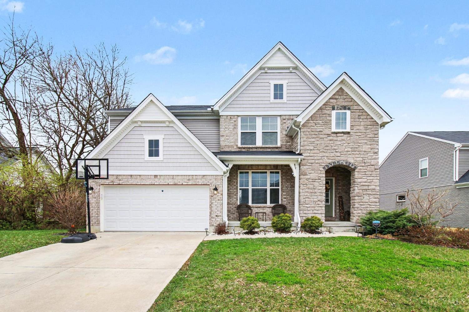 4677 Hampton Pointe Drive