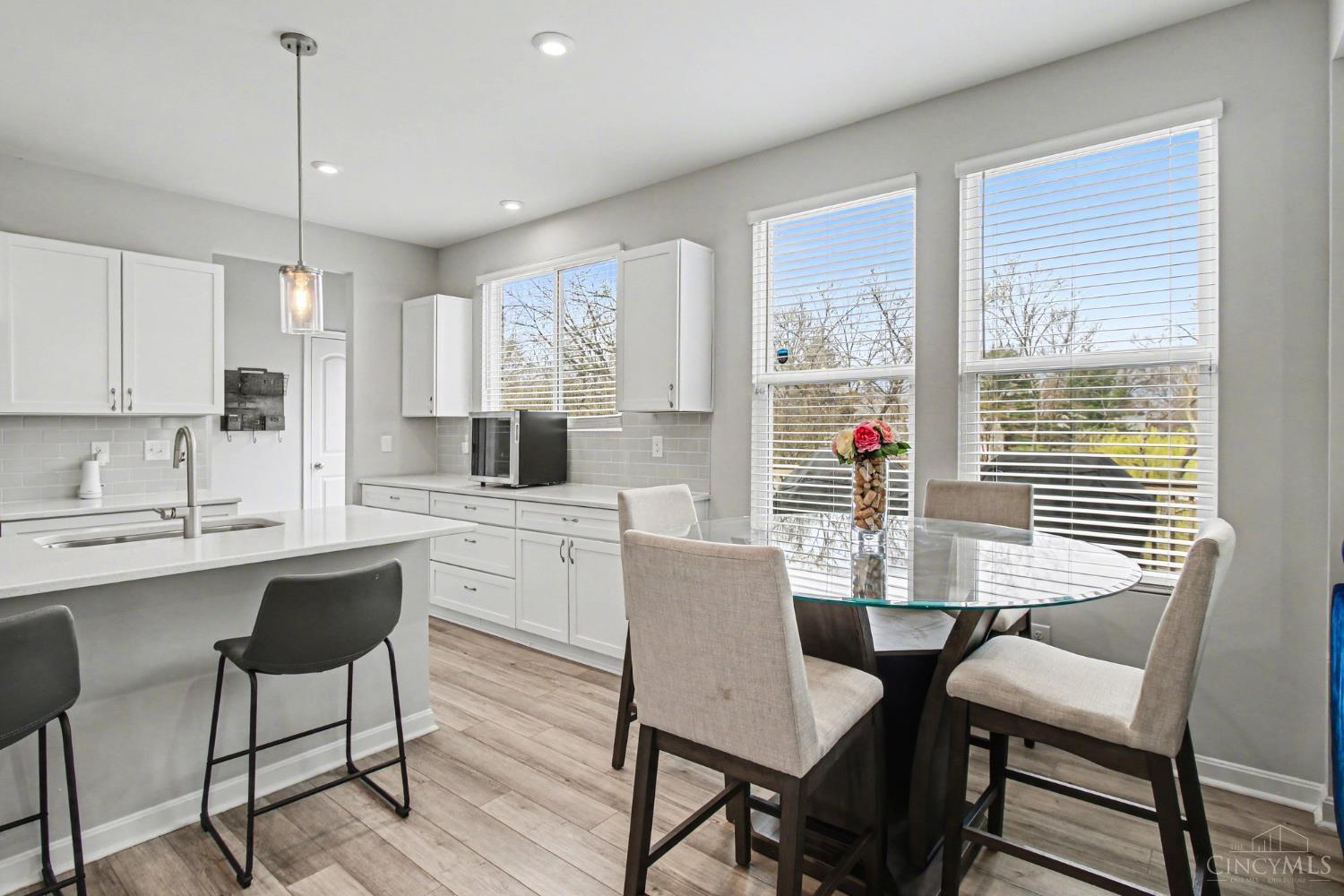4677 Hampton Pointe Drive