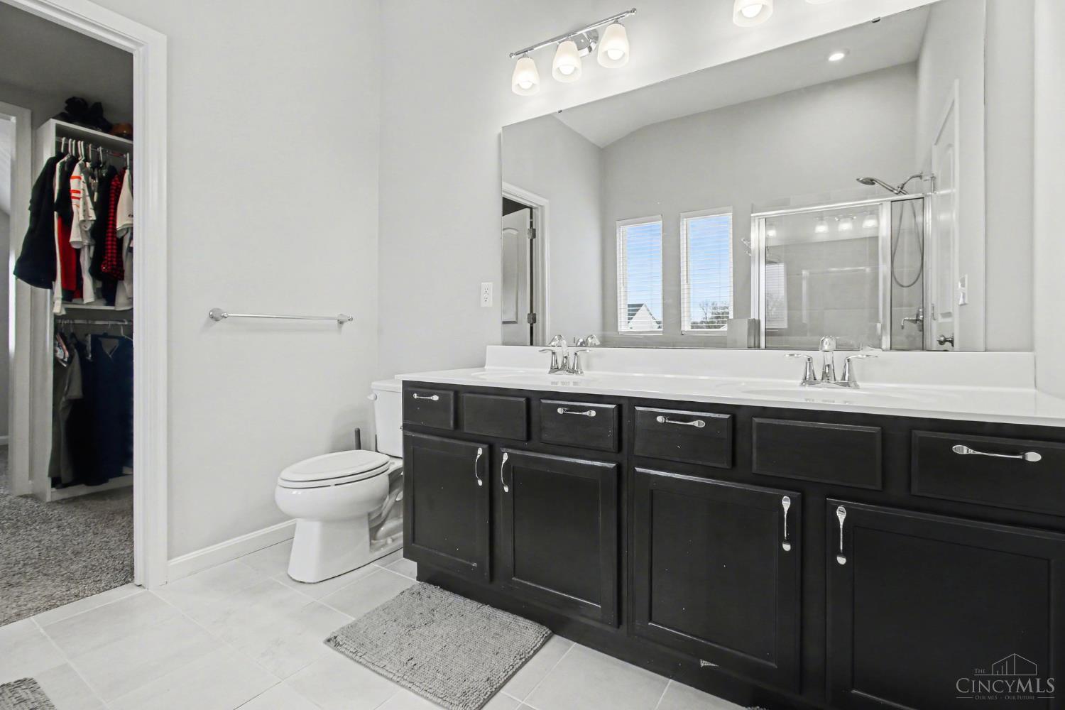 4677 Hampton Pointe Drive
