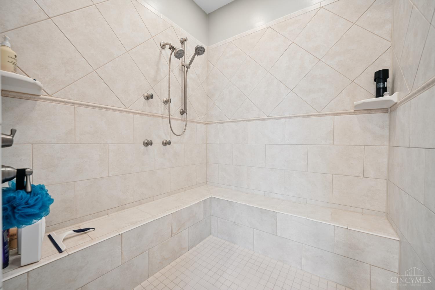 9867 Laurel Glen Drive