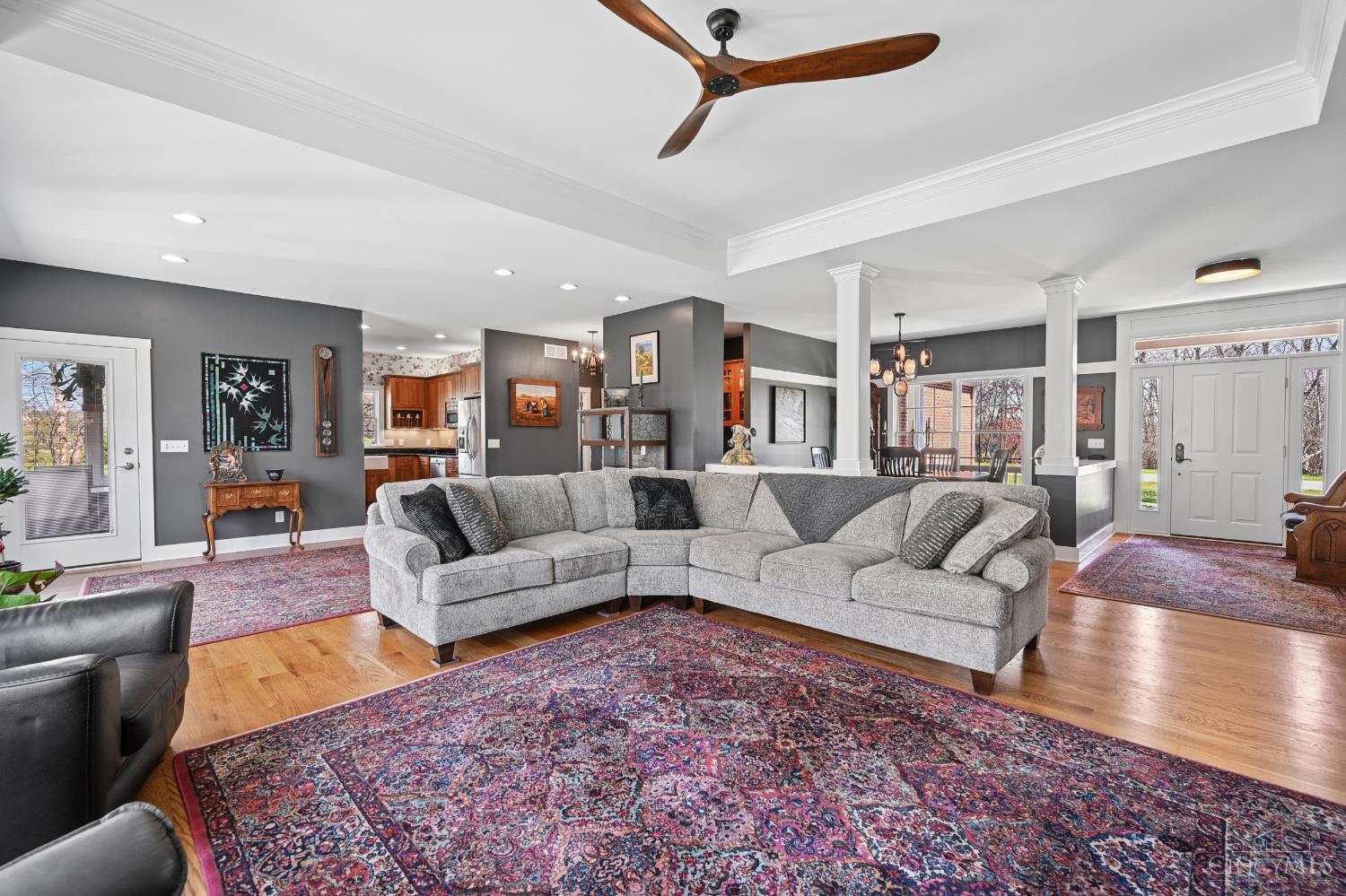 9867 Laurel Glen Drive