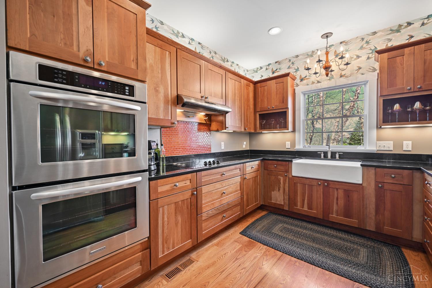 9867 Laurel Glen Drive
