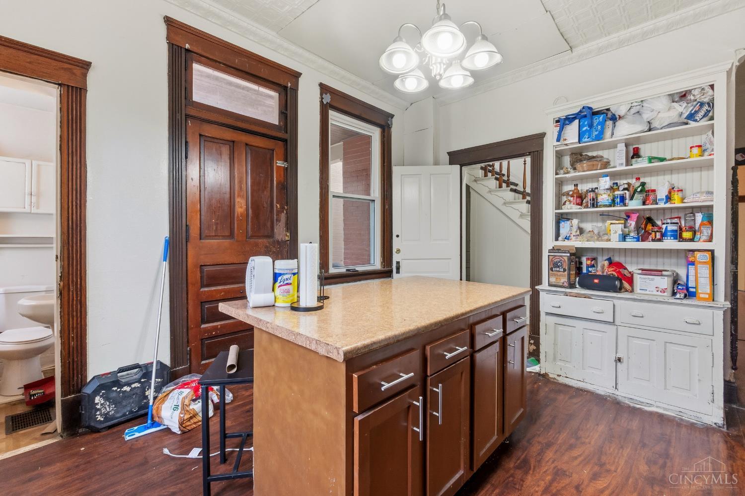 2308 W Clifton Avenue