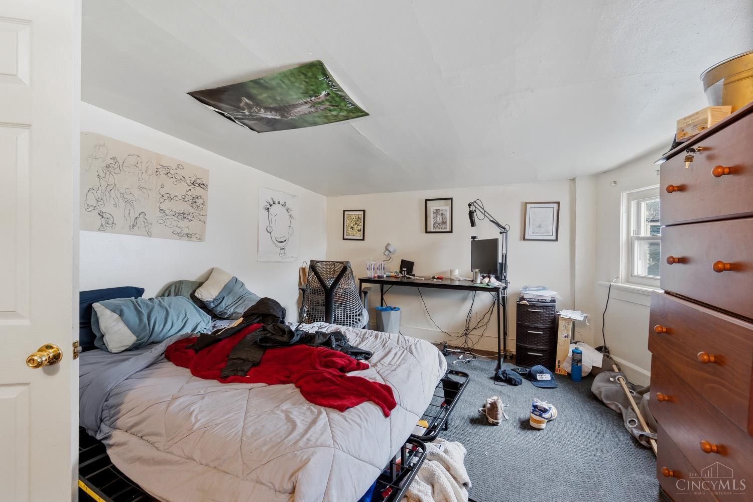 2308 W Clifton Avenue