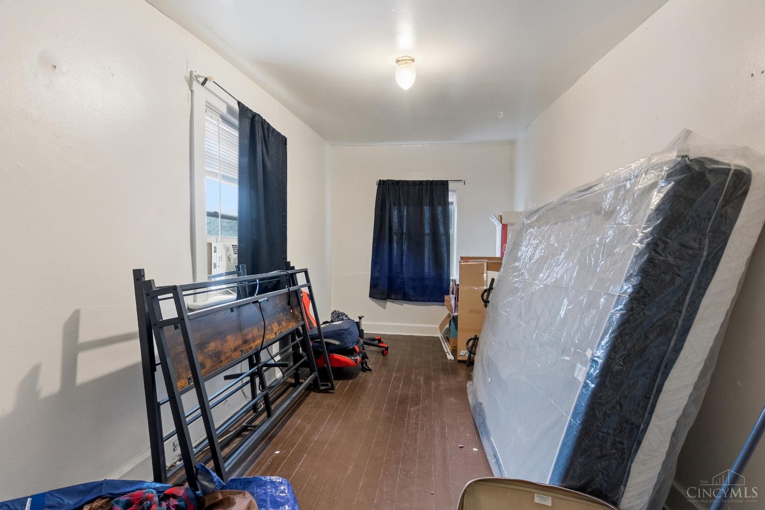 2308 W Clifton Avenue