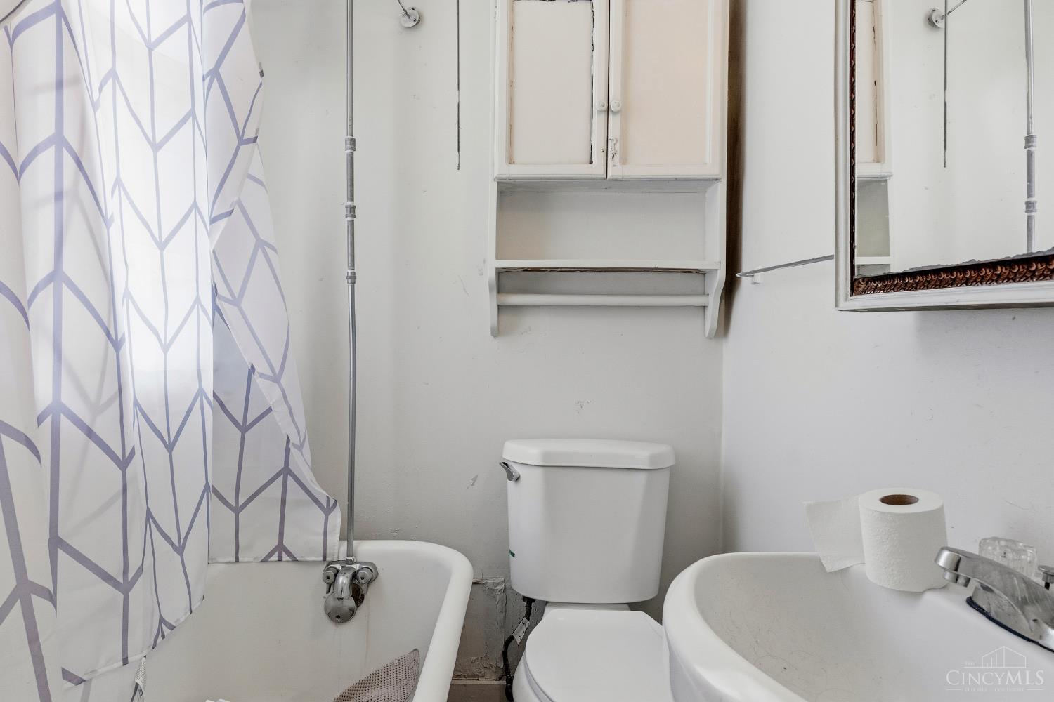 2308 W Clifton Avenue