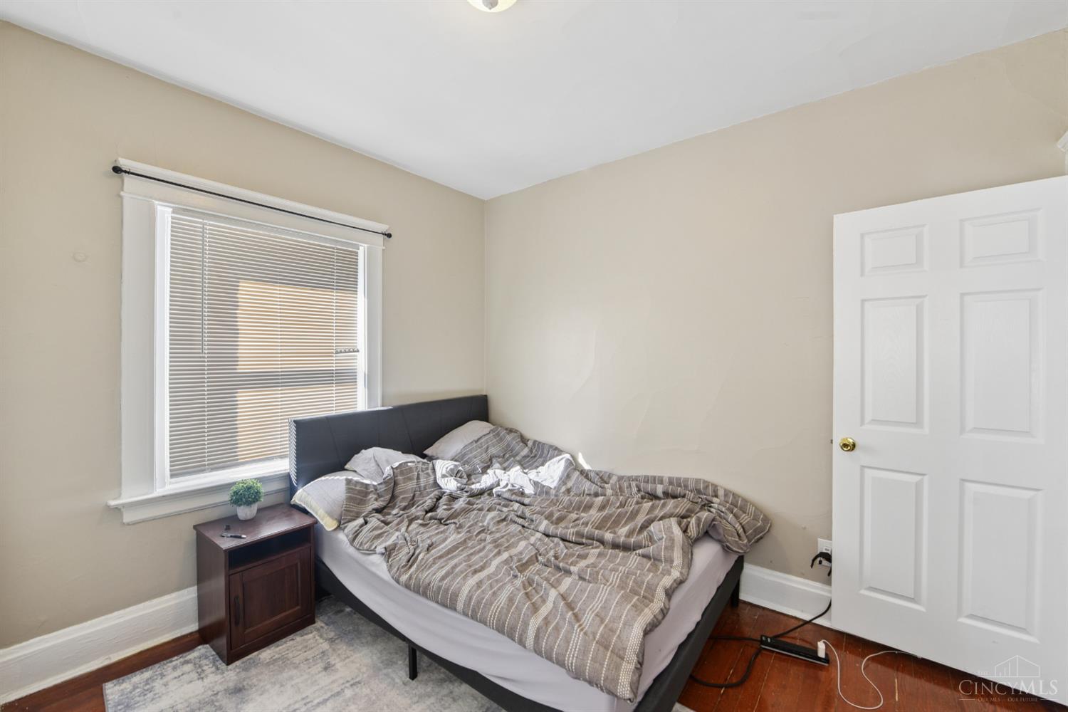 3636 Besuden Court