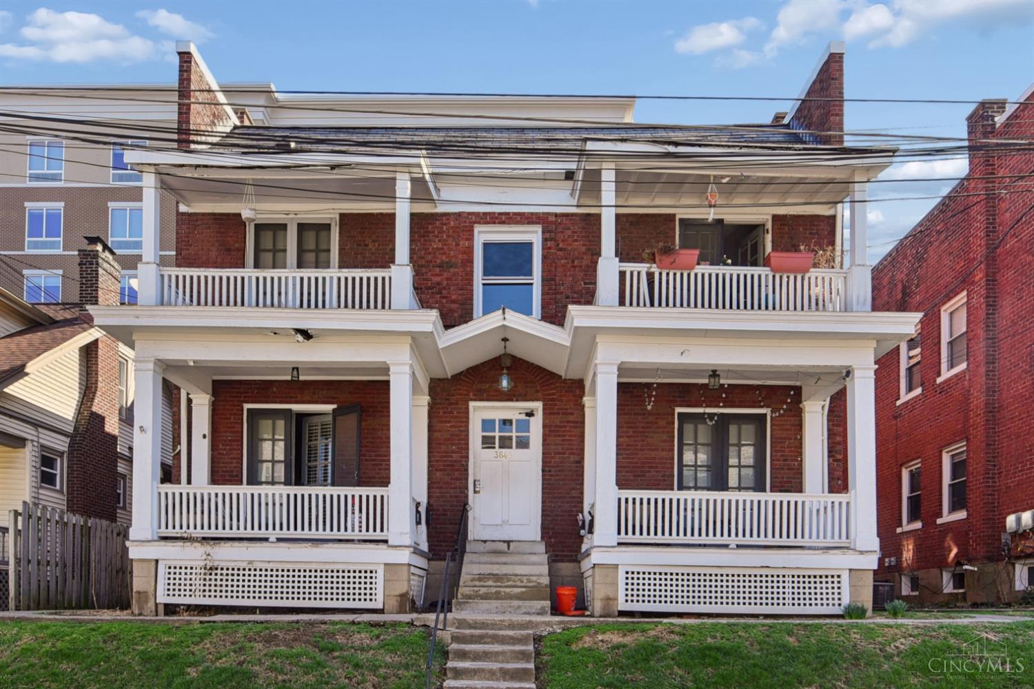3636 Besuden Court