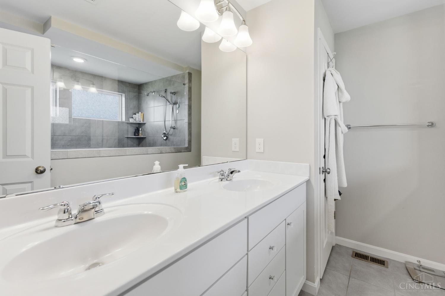 5089 Greenshire Drive