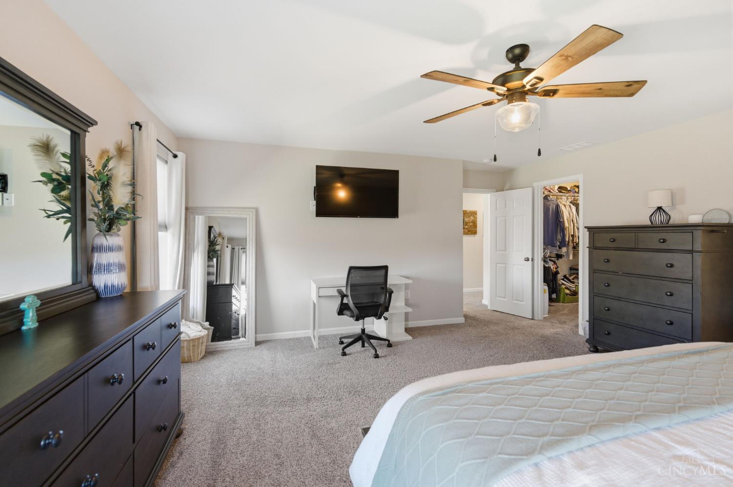 5089 Greenshire Drive