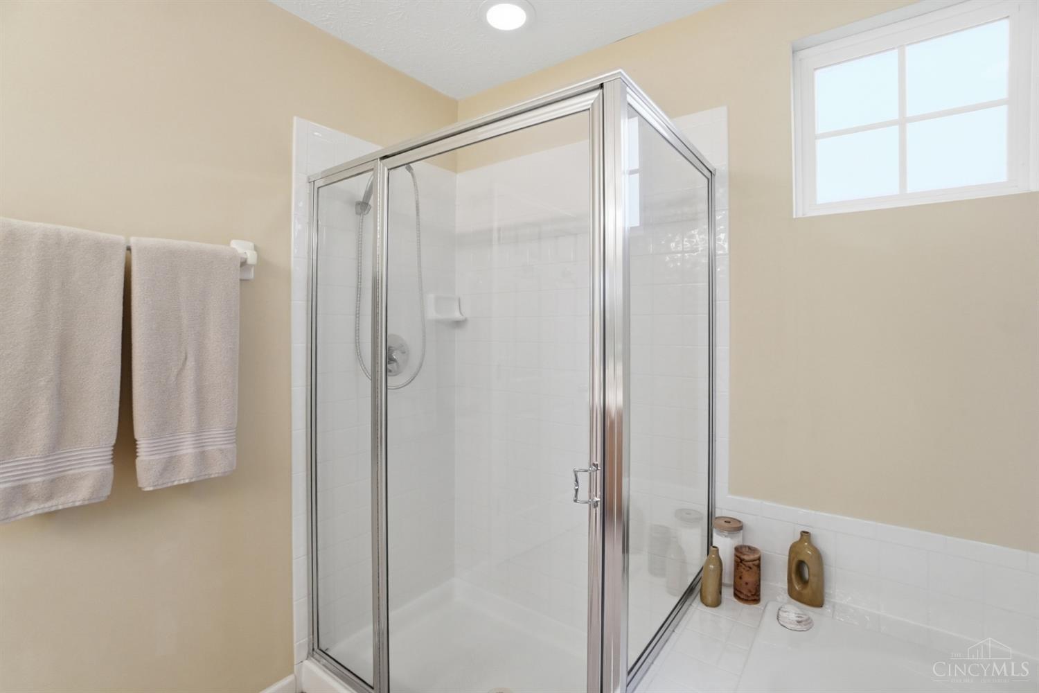 5766 Cedarview Court