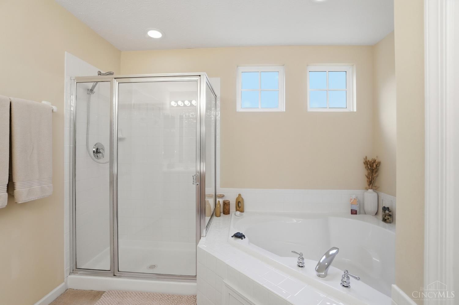 5766 Cedarview Court