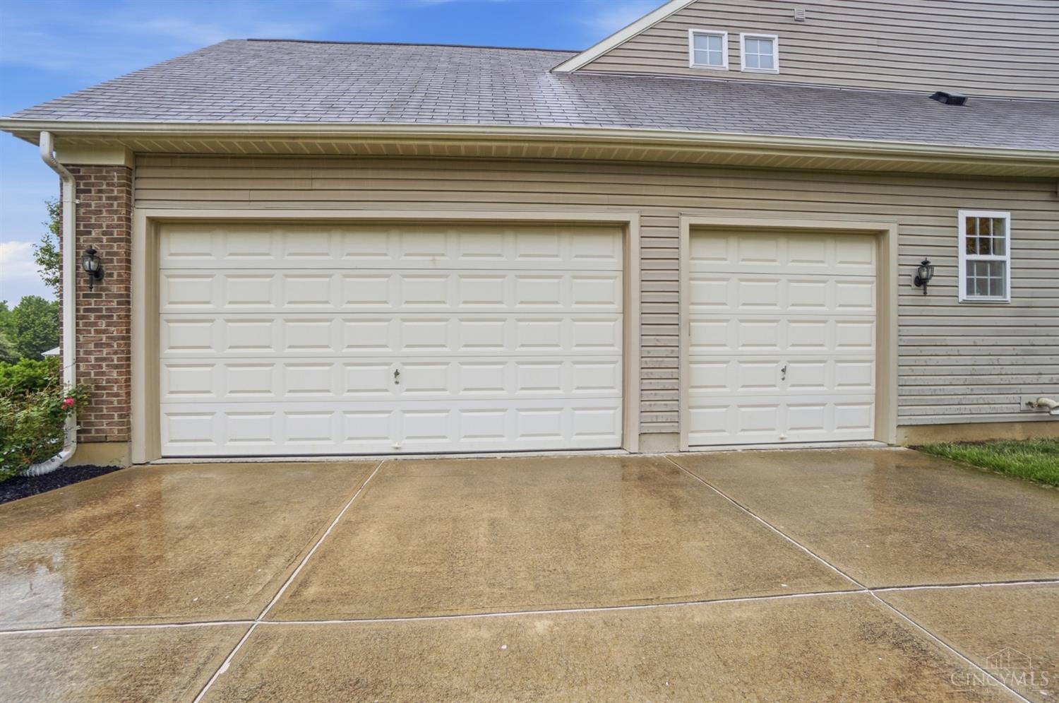 5766 Cedarview Court