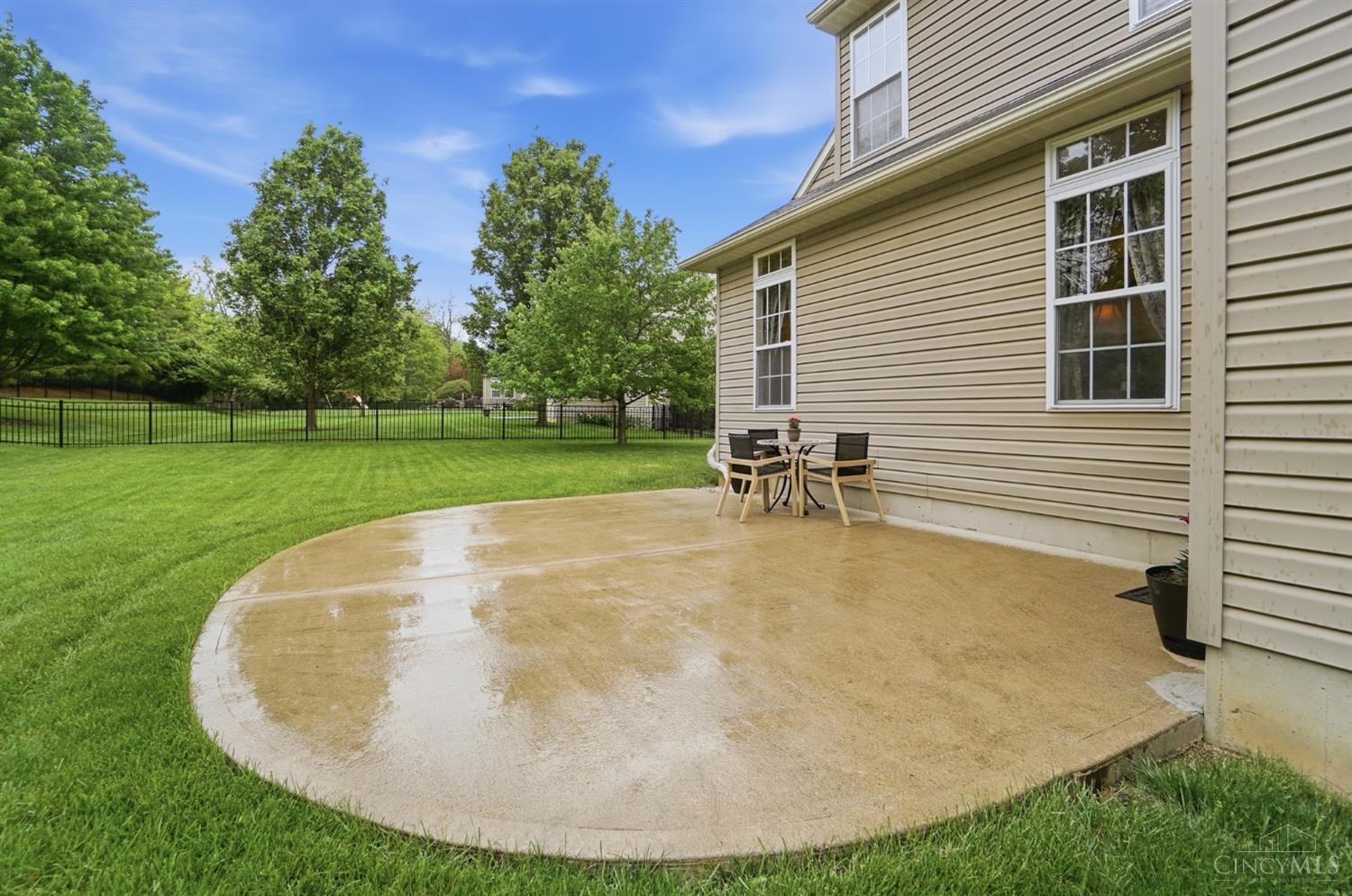 5766 Cedarview Court