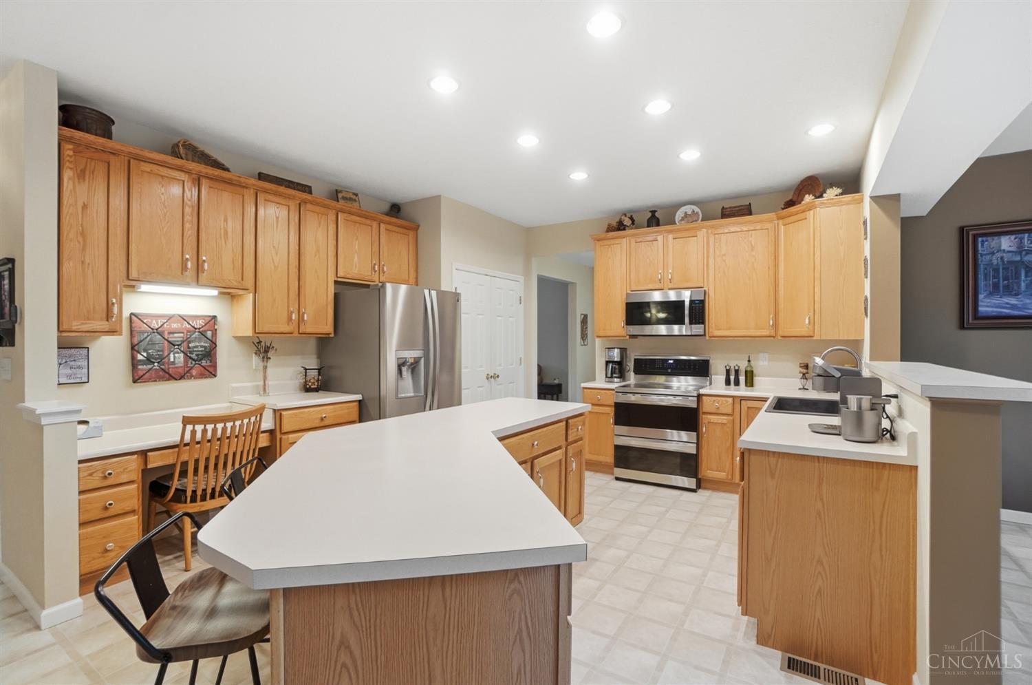 5766 Cedarview Court