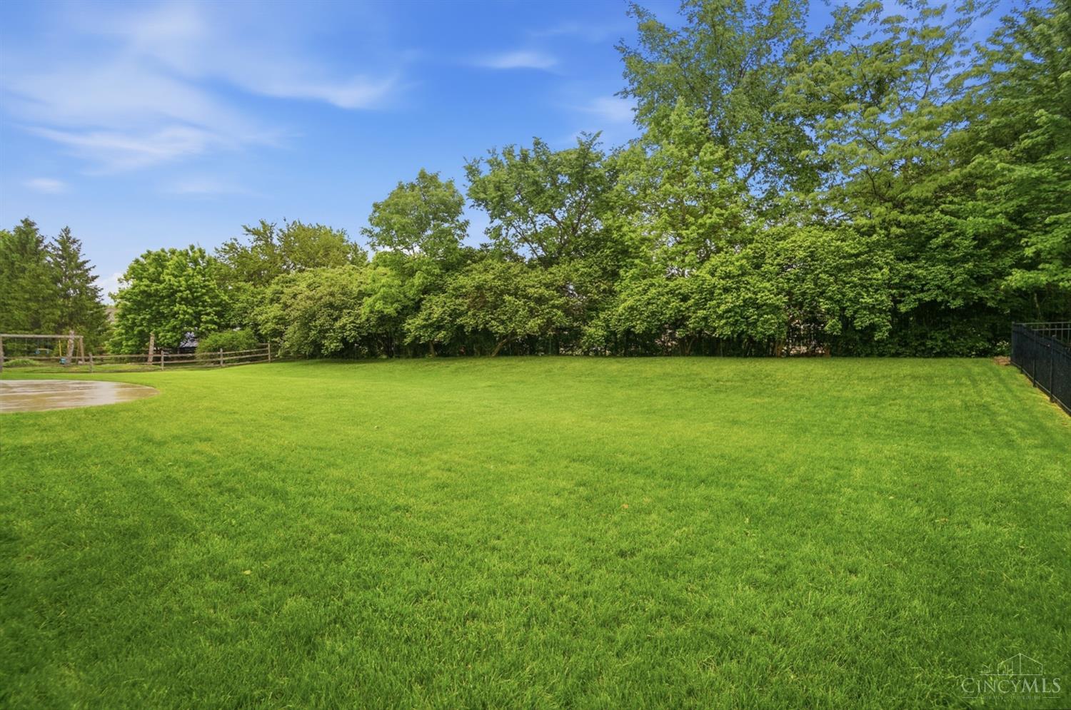 5766 Cedarview Court