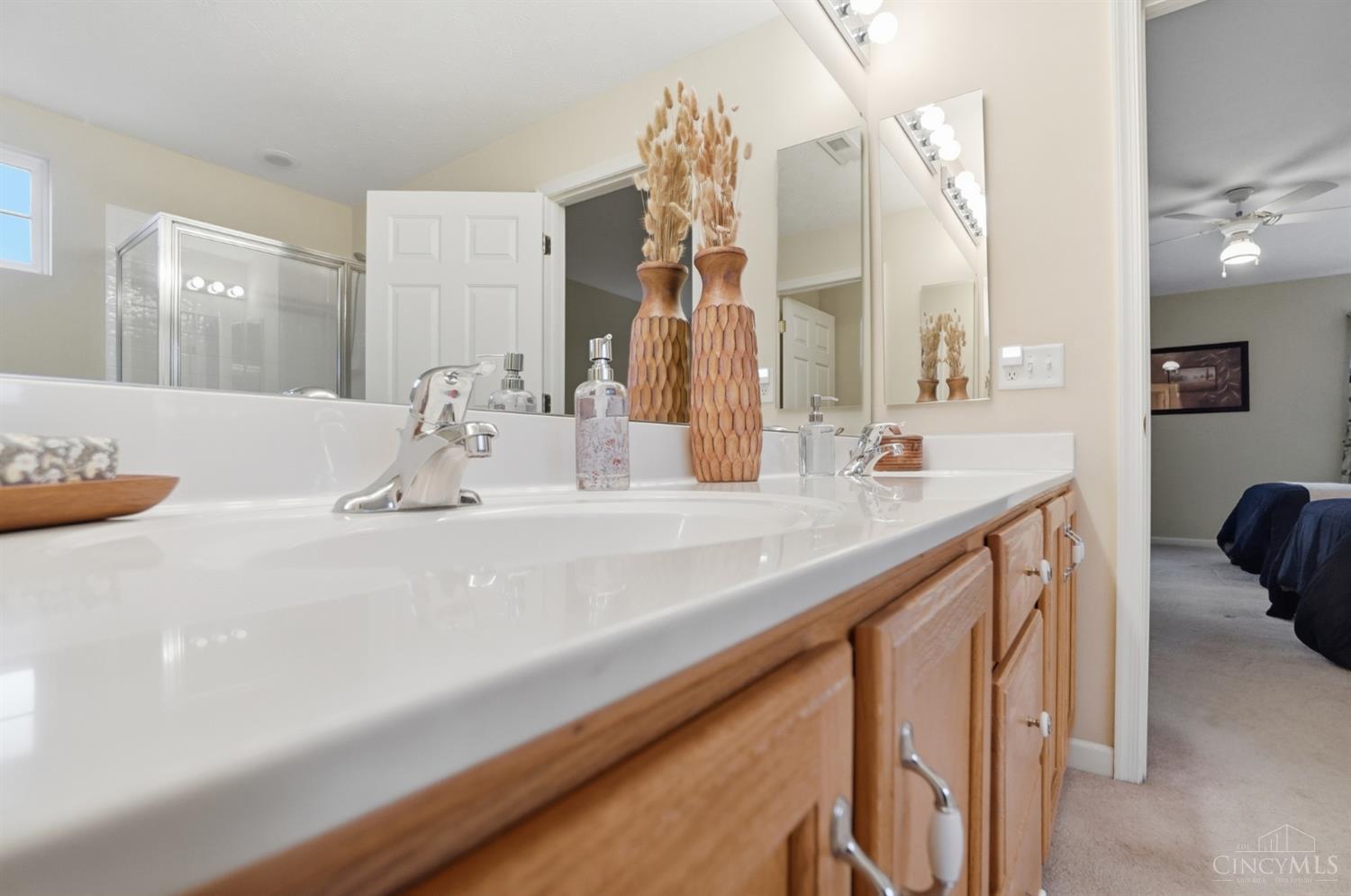5766 Cedarview Court